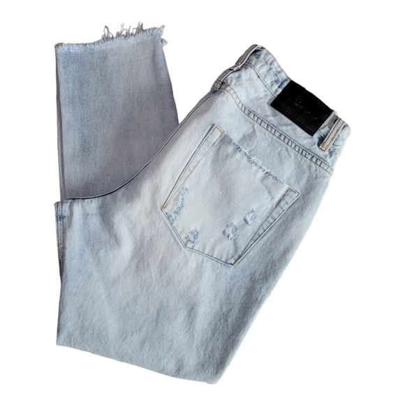 One Teaspoon Lonely Boy heavily distressed relaxed fit boyfriend jeans size 28 - Picture 2 of 16